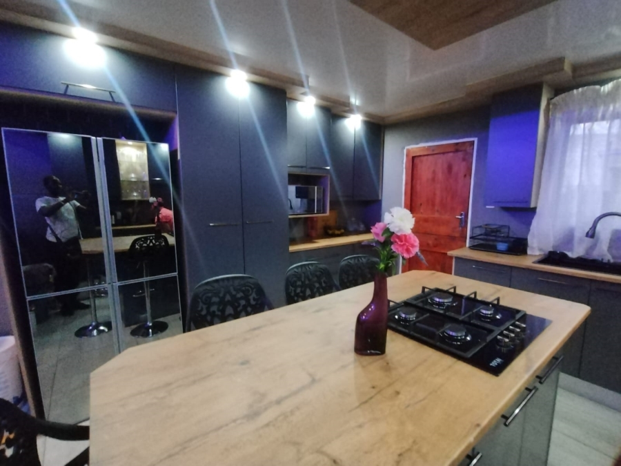 3 Bedroom Property for Sale in Harry Gwala Free State